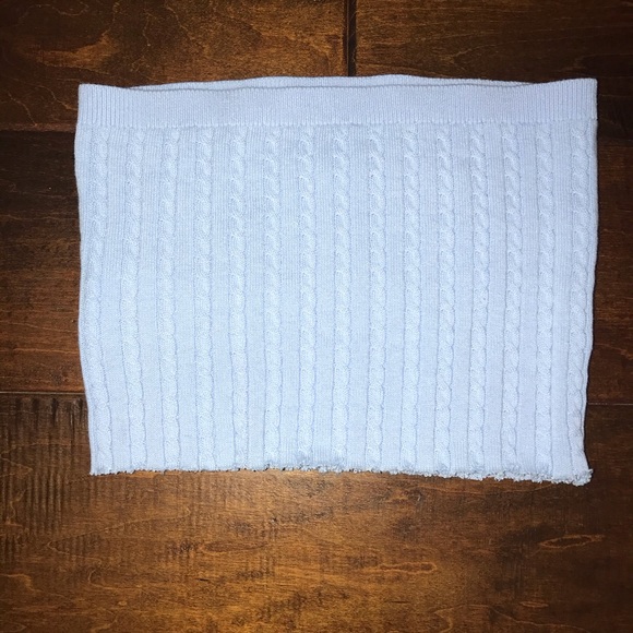 SOLD ON DEPOP Bandeau Top - Picture 3 of 3